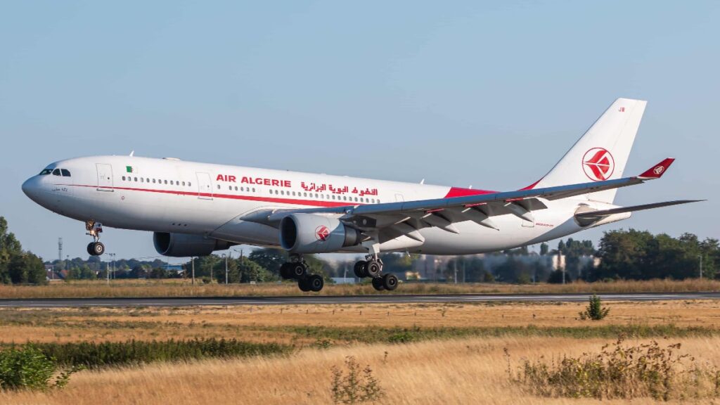 Incident en Plein Vol : L'Airbus d'Air Algérie Fait Demi-tour Après une Dépressurisation
