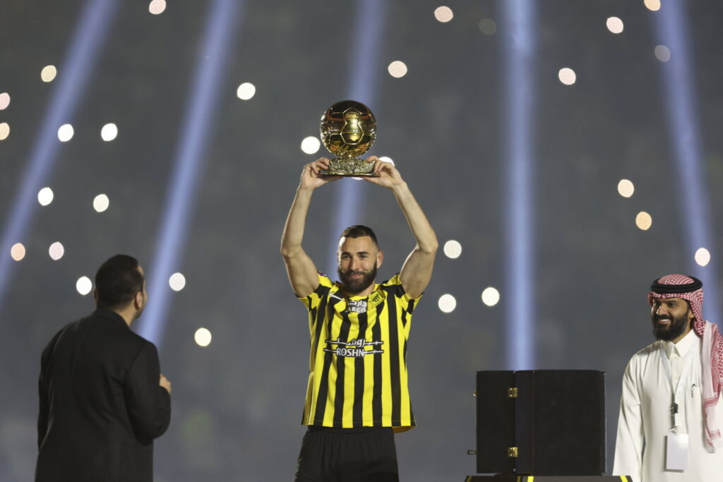 Karim Benzema : La Renaissance d'un Ballon d'Or sous les Lumières de l'Arabie Saoudite